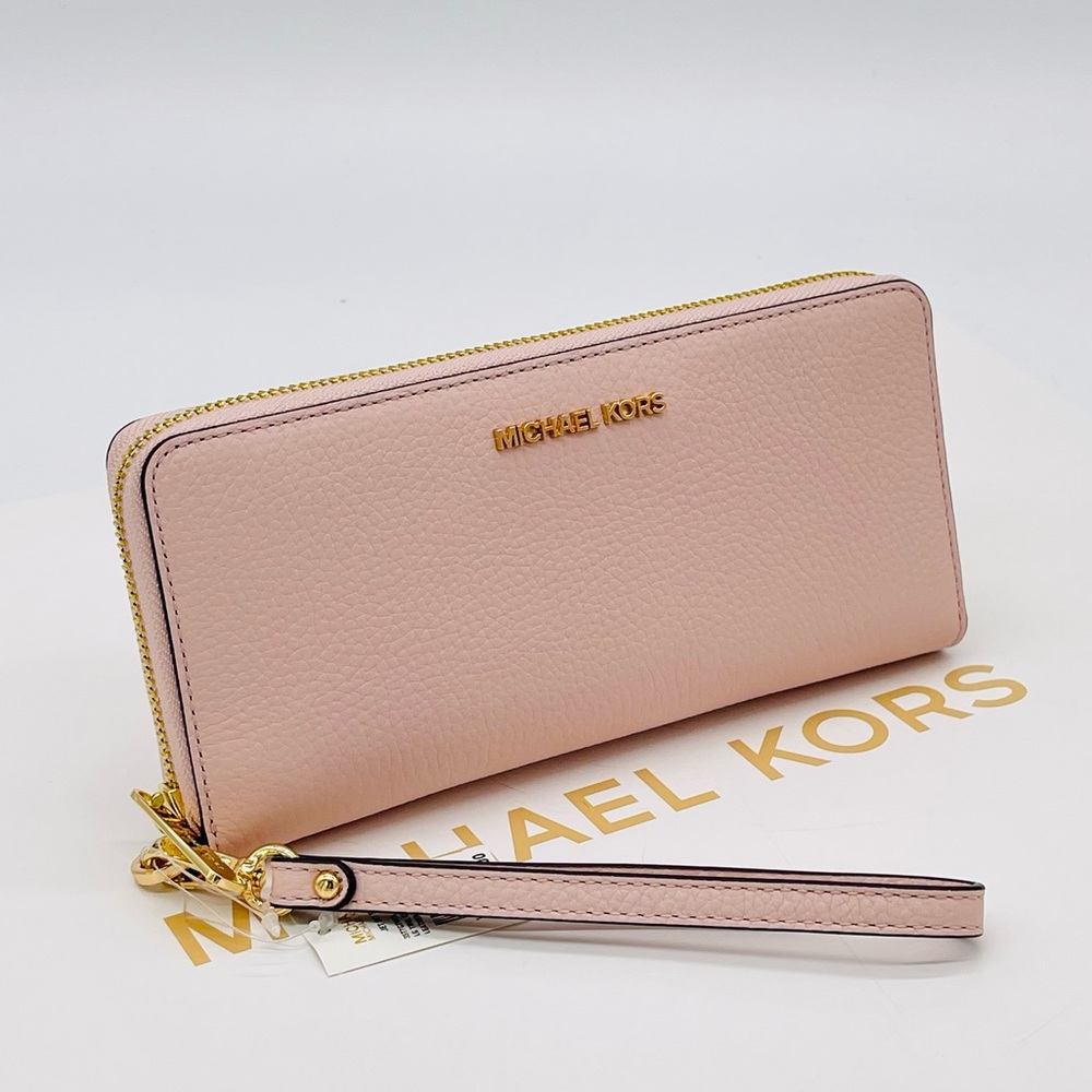 Michael Kors Large Continental Wallet Wristlet - Picture 5 of 8